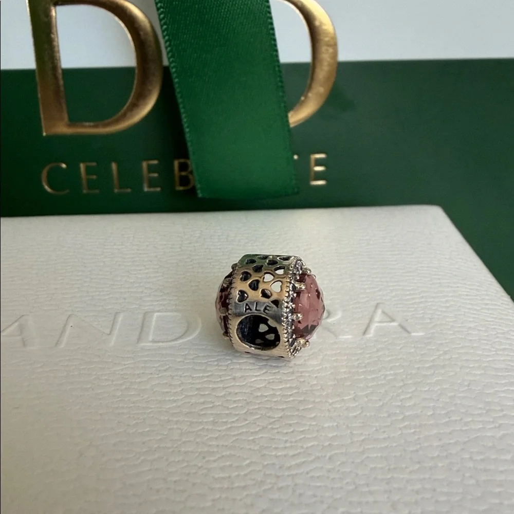 Pandora Silver And Pink Radiant Hearts Charm With Bevel Set CZ’s RETIRED - Picture 5 of 5